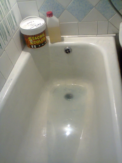 Восстановление чугунной ванны  стакрилом